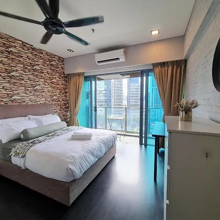 Summer Suites @Bukit Bintang Klcc By Sarah'S Lodge Kuala Lumpur Exterior photo