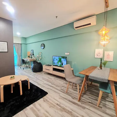 Summer Suites @Bukit Bintang Klcc By Sarah'S Lodge Kuala Lumpur Exterior photo